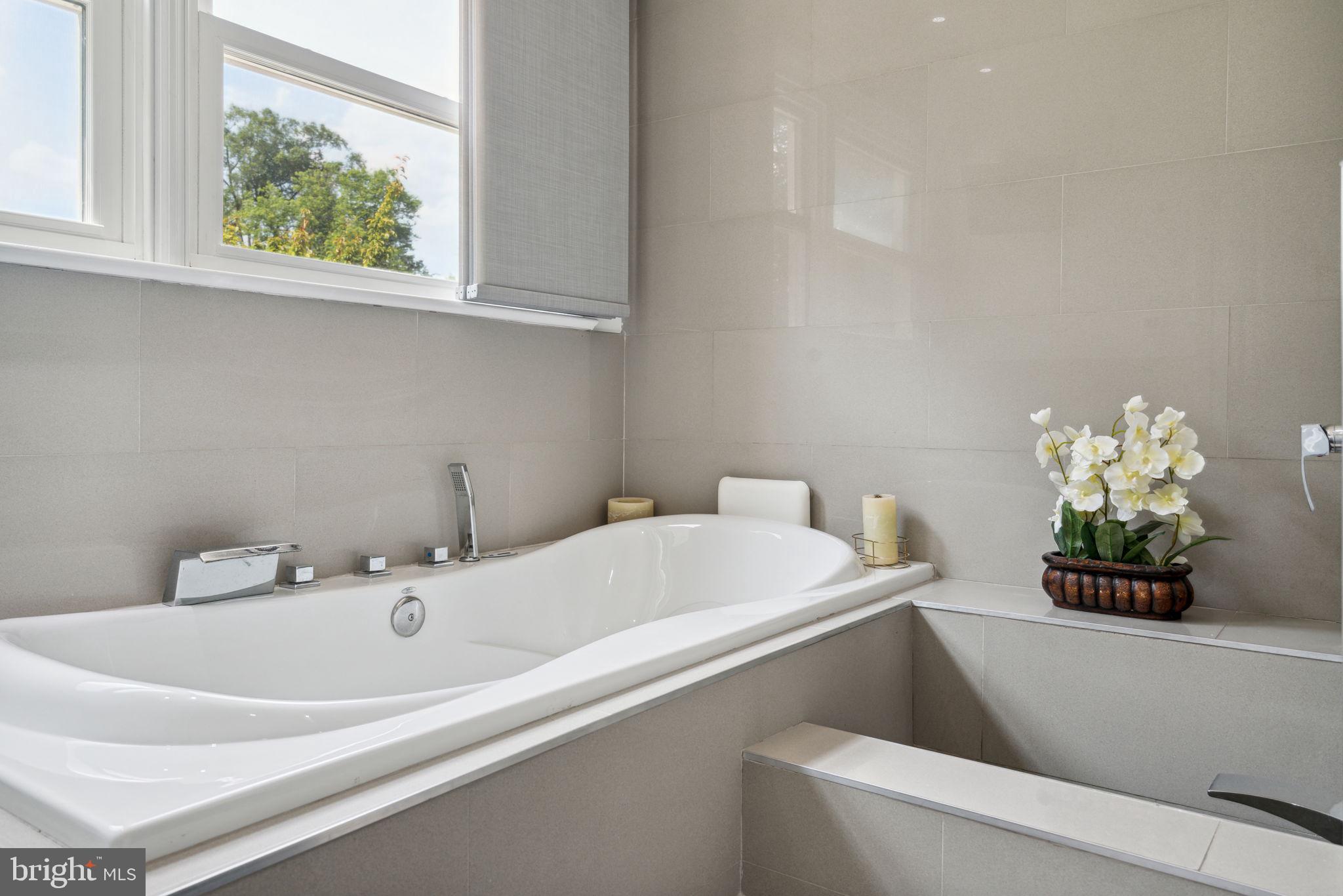 742 Suffolk Road Jenkintown, PA 19046 - Photo 18 of 55 Primary master full bath