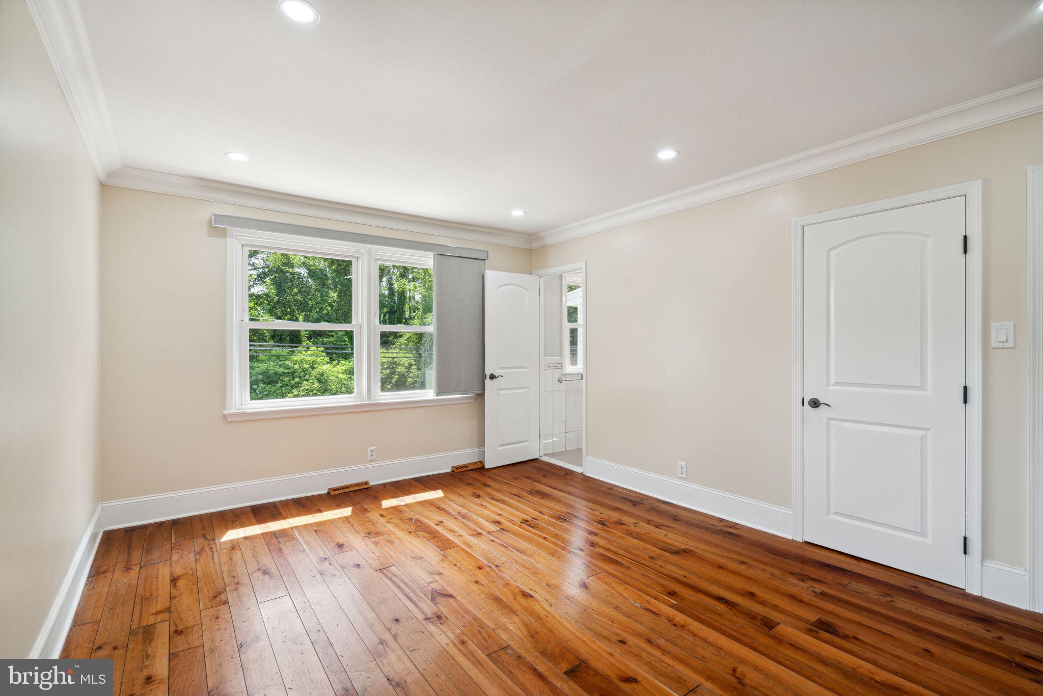 742 Suffolk Road Jenkintown, PA 19046 - Photo 20 of 55 Master bedroom