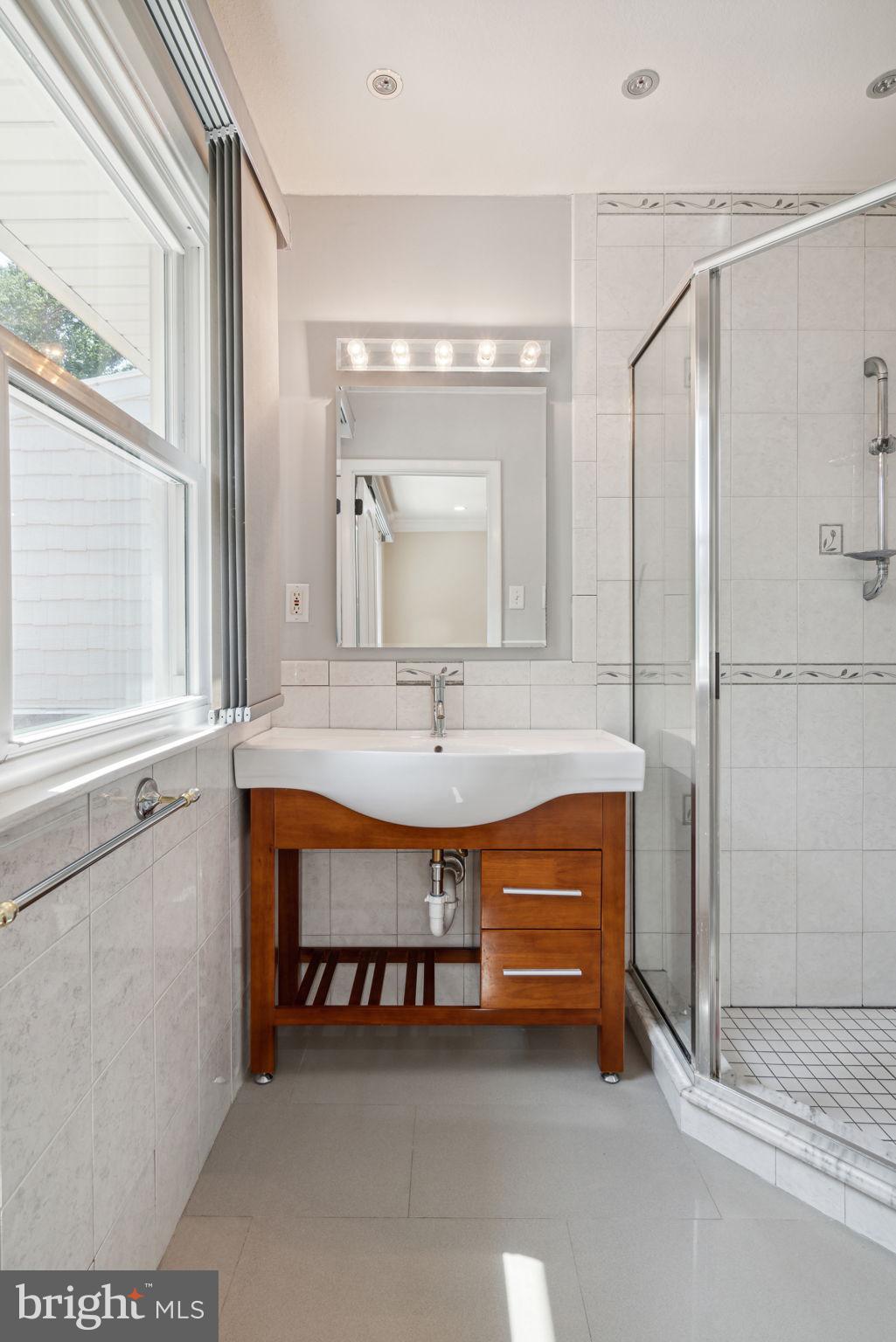 742 Suffolk Road Jenkintown, PA 19046 - Photo 24 of 55 Master full bath