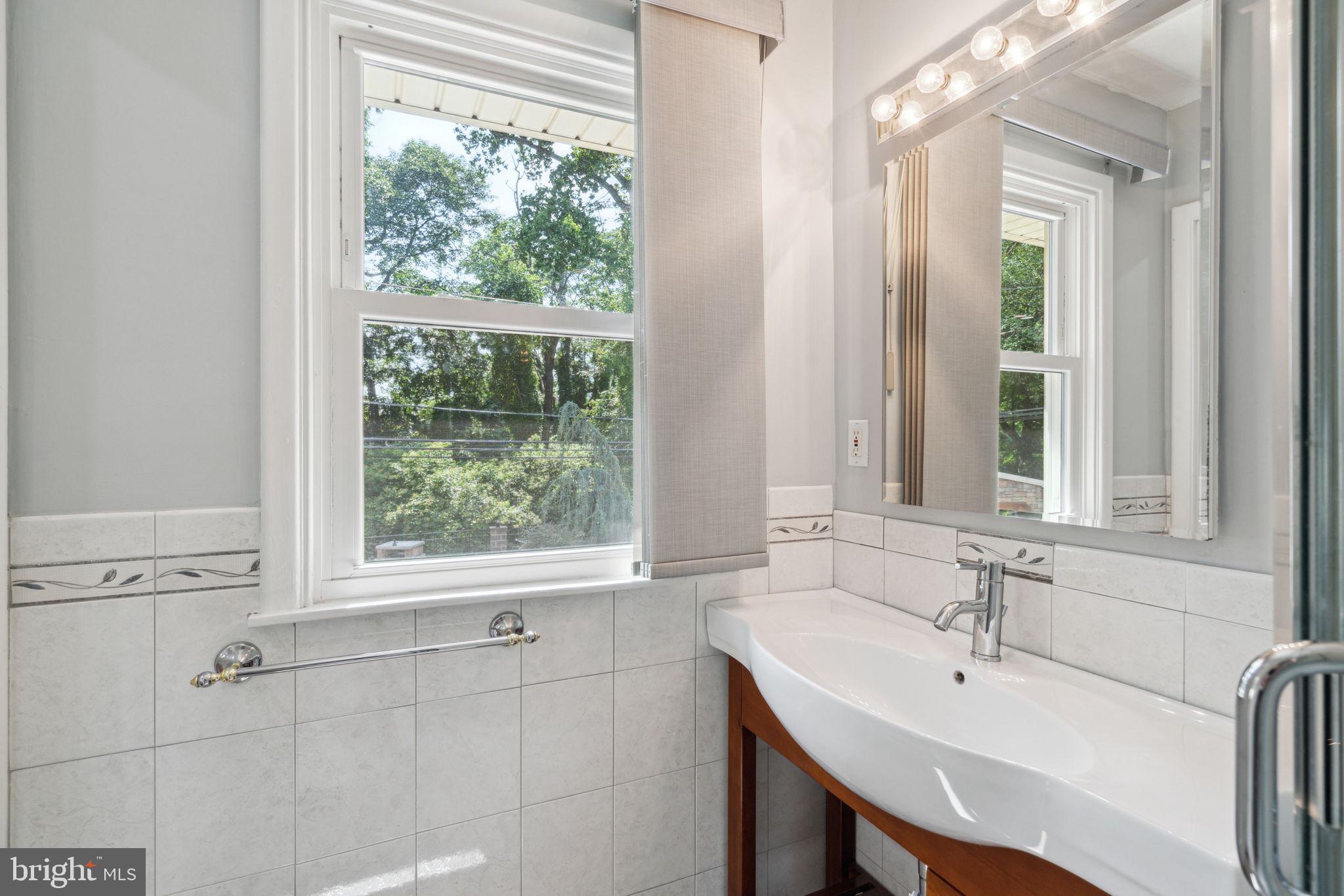 742 Suffolk Road Jenkintown, PA 19046 - Photo 25 of 55 Master full bath