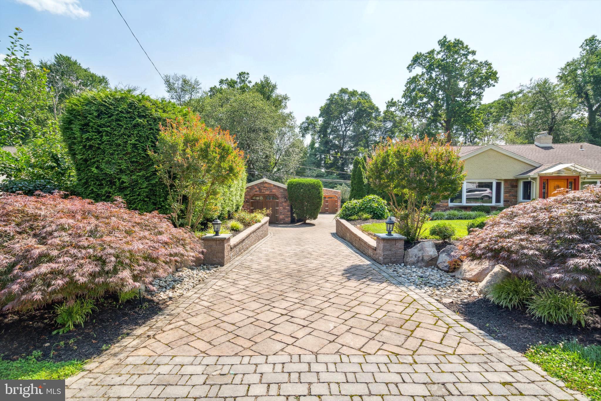 742 Suffolk Road Jenkintown, PA 19046 - Photo 3 of 55 Driveway