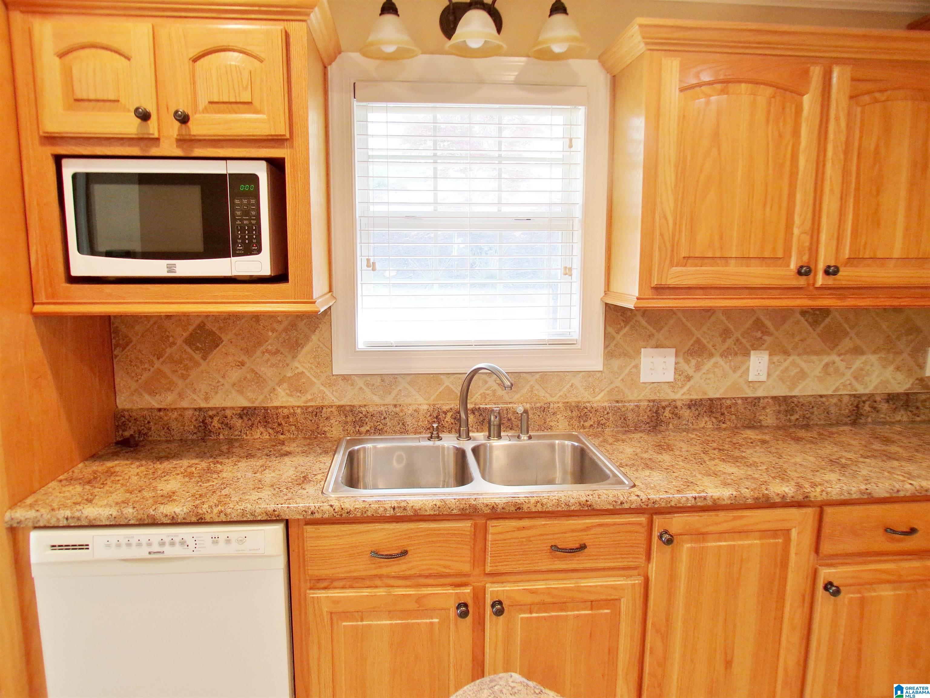 36 Foxley Road Anniston, AL 36205 - Photo 10 of 71