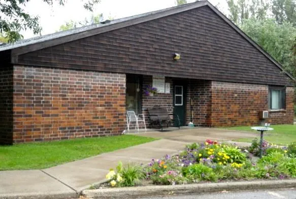 $890 | 101 Thompson Street, Verndale, MN 56481
