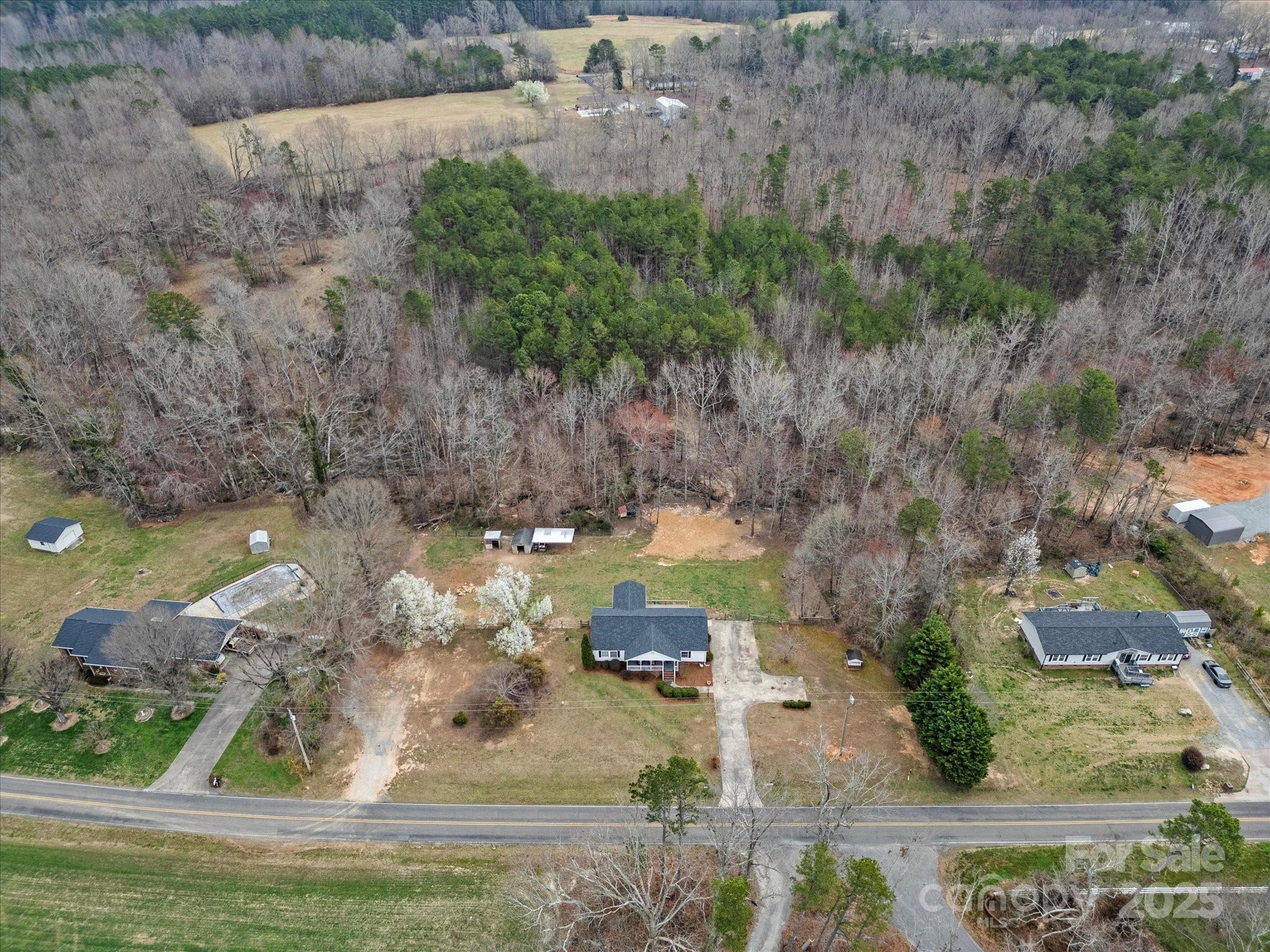 405 Helton Road Cherryville, NC 28021 - Photo 33 of 35 Gallery Image 33