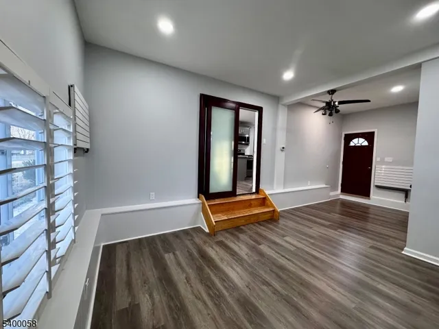 $550,000 | 3 Fulper Place, Clinton, NJ 08809