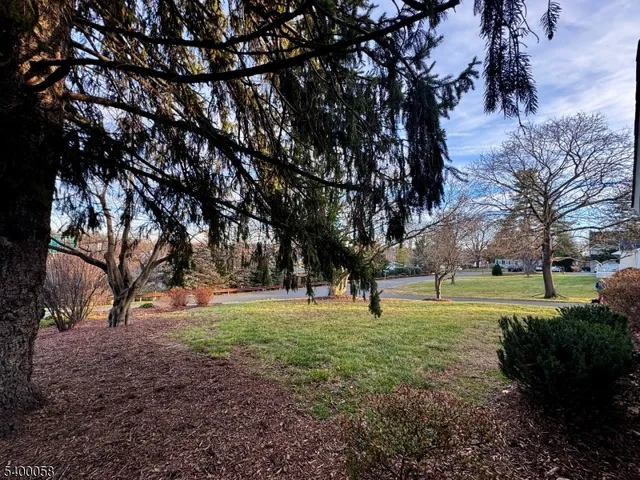 $550,000 | 3 Fulper Place, Clinton, NJ 08809