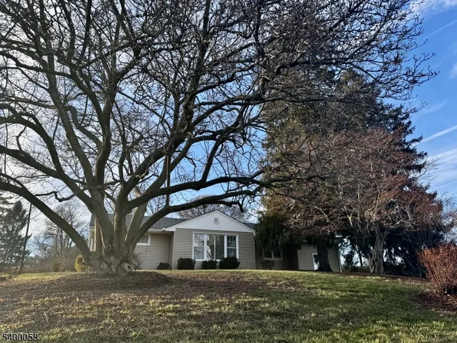 $550,000 | 3 Fulper Place, Clinton, NJ 08809