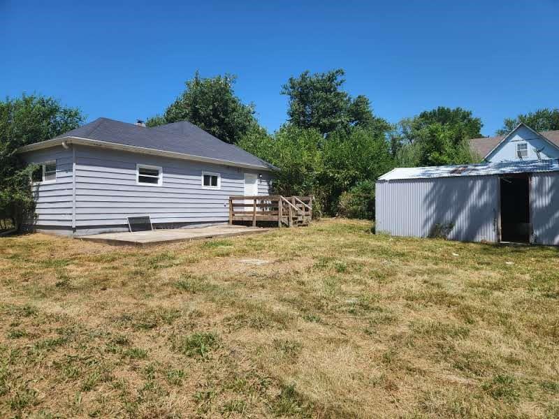 913 South Main Road Independence, MO 64056 - Photo 6 of 20