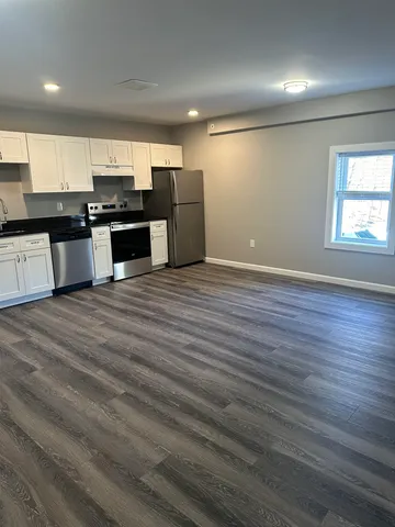 $2,299 | 45 Monarch Way, Unit 203, Portsmouth, NH 03801