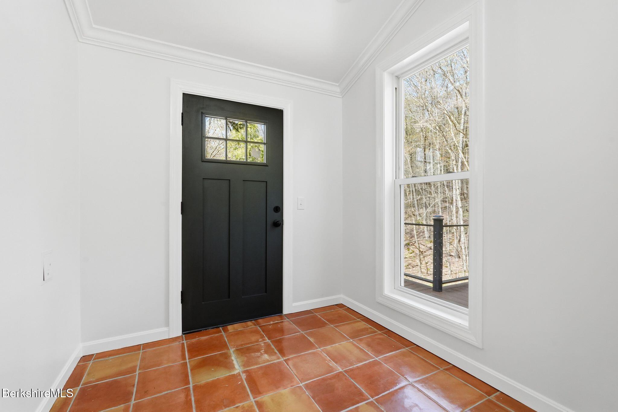 349 North Washington State Road Washington, MA 01223 - Photo 12 of 57 Second floor entrance