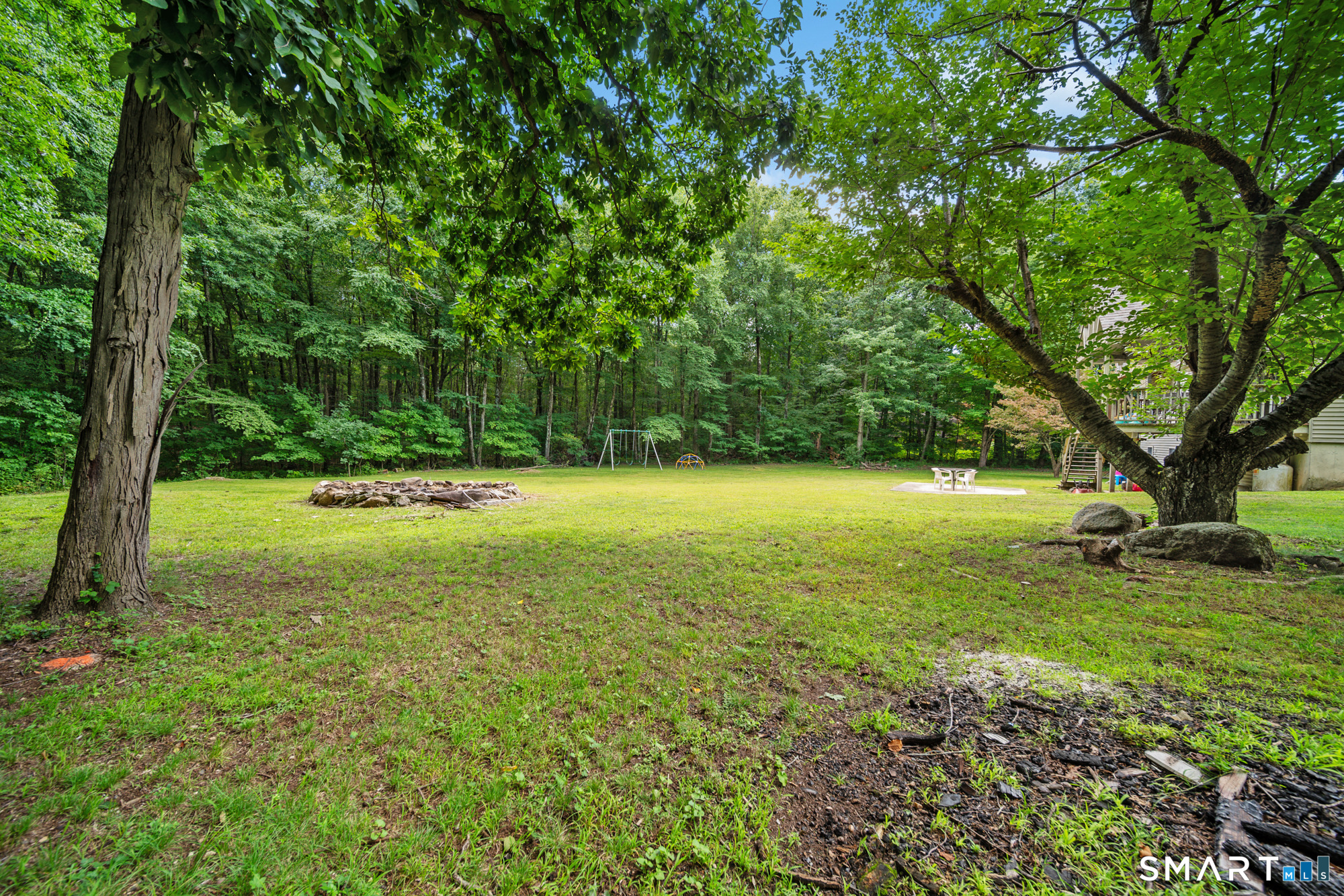 189 Flanders Road Bethlehem, CT 06751 - Photo 34 of 40 Gallery Image 34