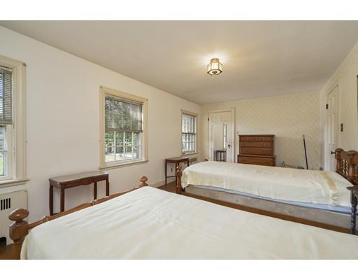 34 St Marys Road Milton, MA 02186 - Photo 16 of 22 Gallery Image 16