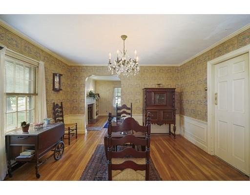 34 St Marys Road Milton, MA 02186 - Photo 4 of 22 Gallery Image 4