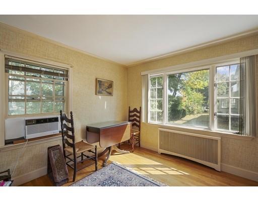 34 St Marys Road Milton, MA 02186 - Photo 7 of 22 Gallery Image 7