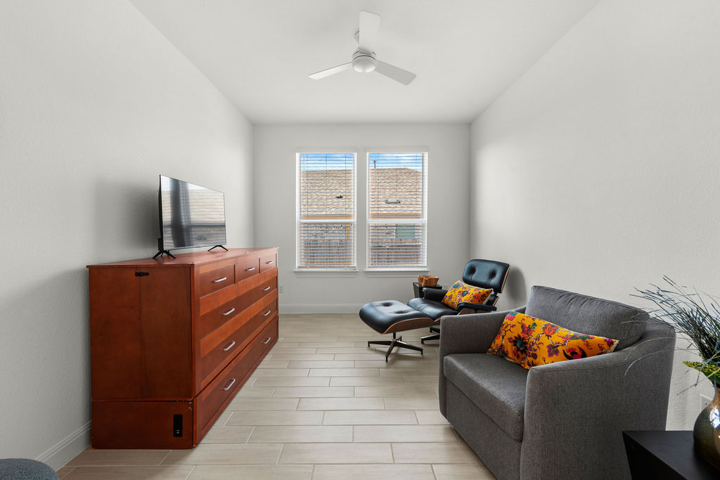 279 Fish Trap Road Dripping Springs, TX 78620 - Photo 15 of 36 This flex room makes a cozy den or office space.