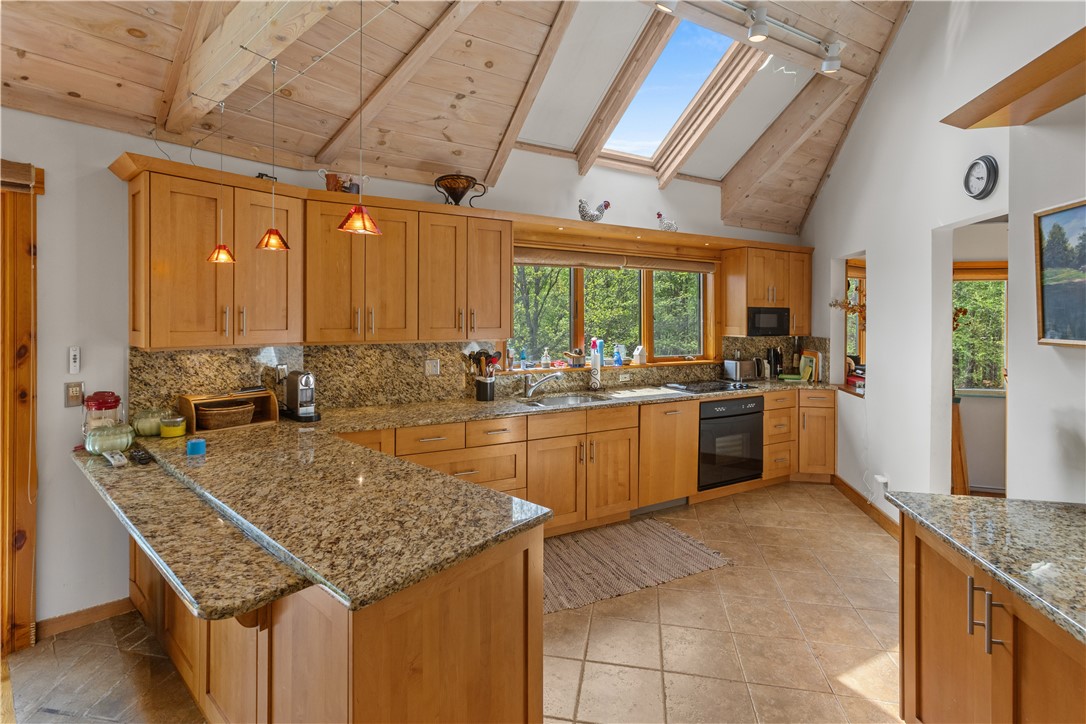 270 Kristens Ridge Road Margaretville, NY 12455 - Photo 7 of 50