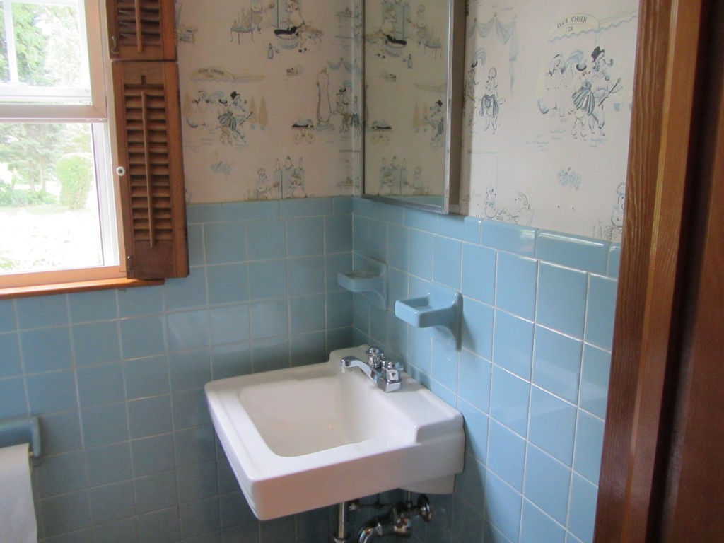 30 Bridle Path Road West Springfield, MA 01089 - Photo 9 of 21 Gallery Image 9