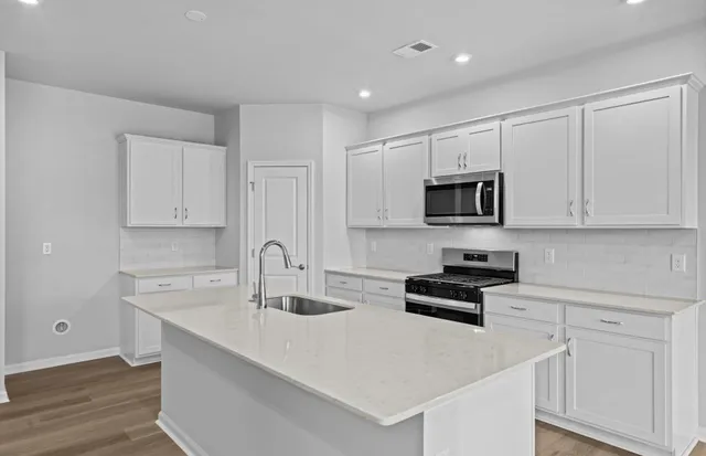 $369,990 | 1212 Fox Holw Street, Spartanburg, SC 29303