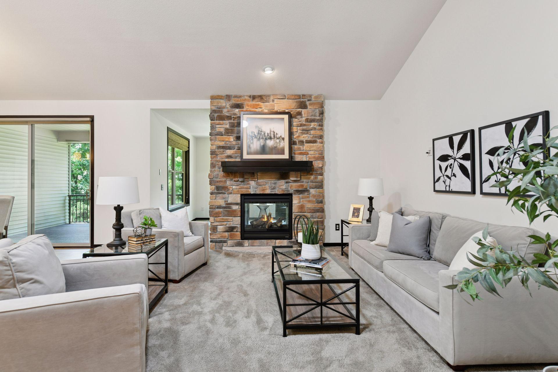 8627 Lake Riley Drive Chanhassen, MN 55317 - Photo 4 of 47