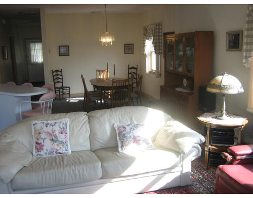 140 Castle Road Nahant, MA 01908 - Photo 6 of 12 Gallery Image 6