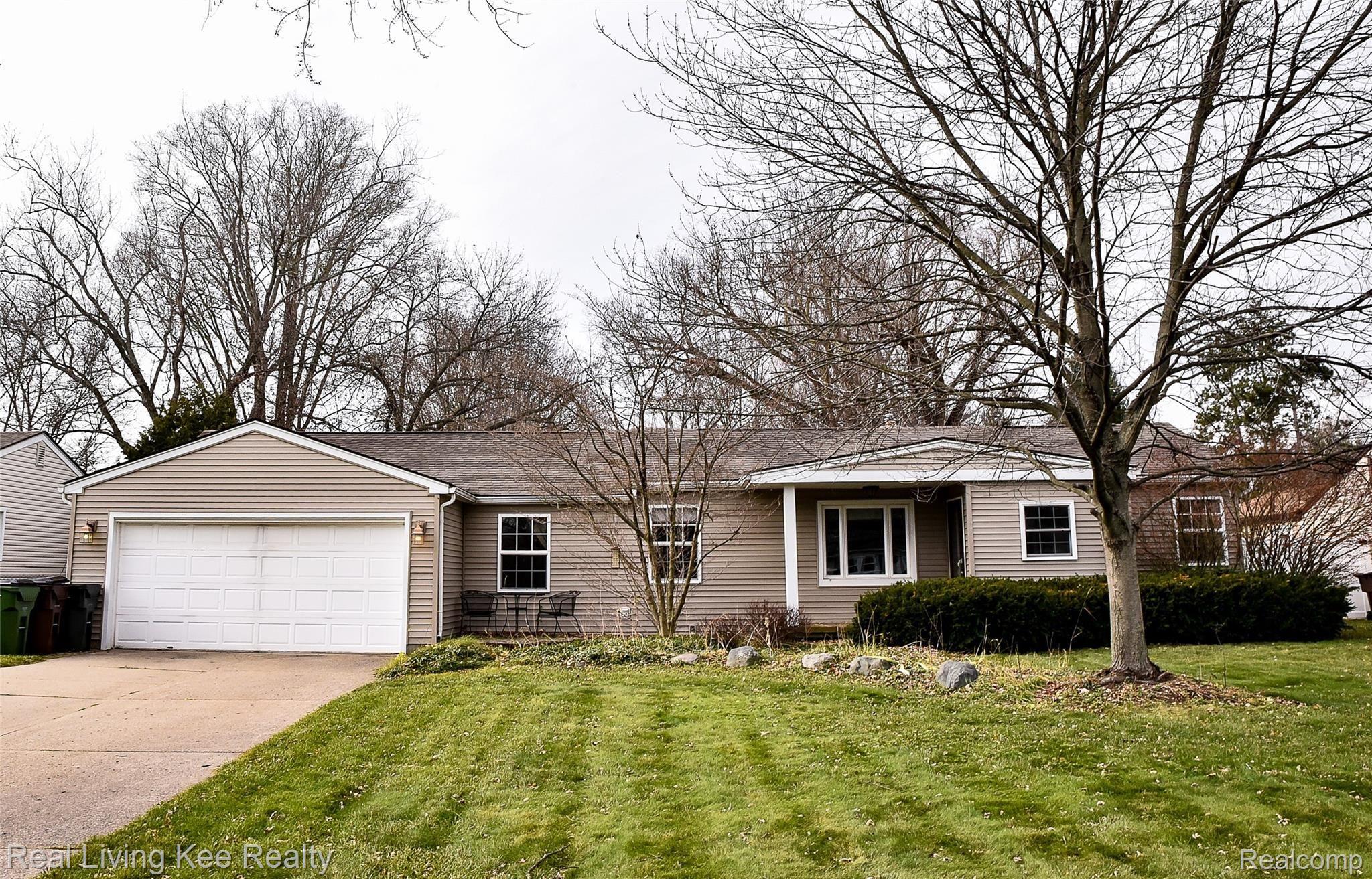 50531 Cedargrove Road Utica, MI 48317 - Photo 1 of 18 50531 Cedargrove