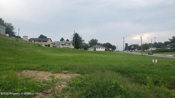 $89,900 | 1589 Sans Souci Parkway, Wilkes Barre, PA 18706