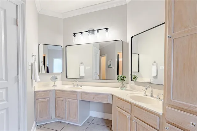 $427,500 | 119 Avalon Place, Hahnville, LA 70057