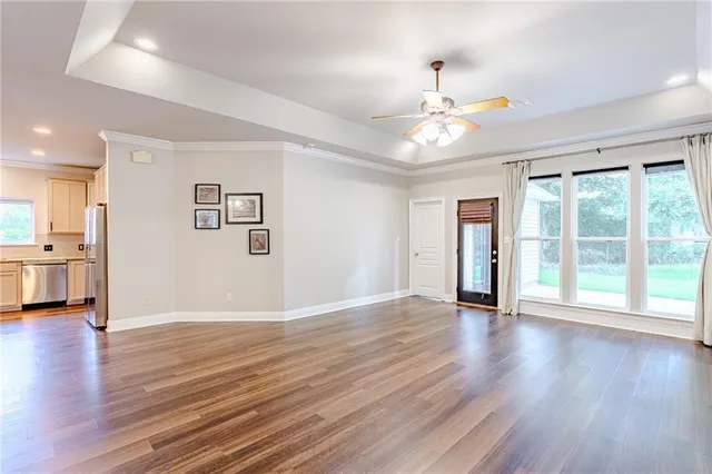 $427,500 | 119 Avalon Place, Hahnville, LA 70057