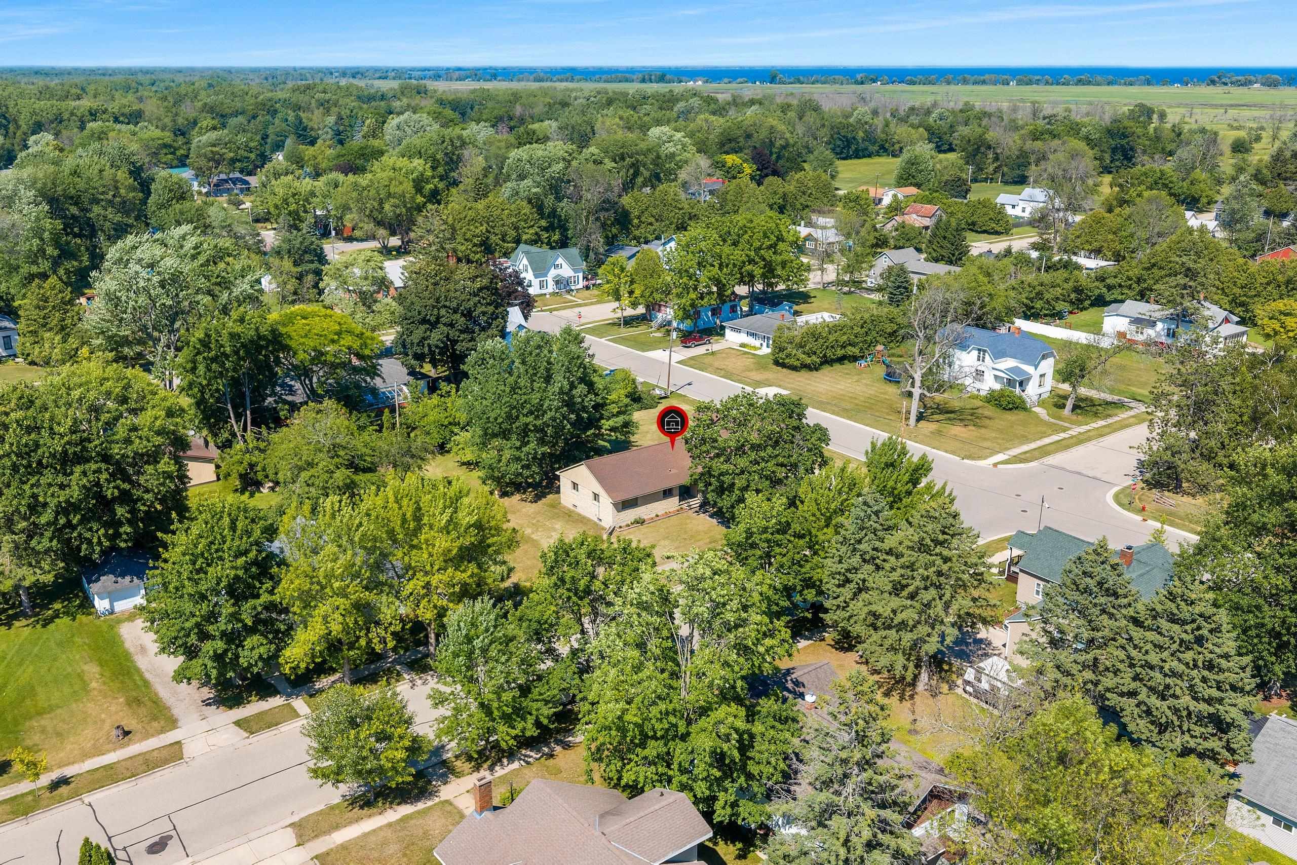 357 Jefferson Street Oconto, WI 54153 - Photo 52 of 62