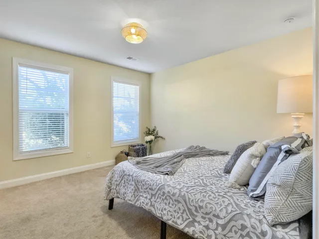 $990,000 | 547 Pontoon Road, Huger, SC 29450