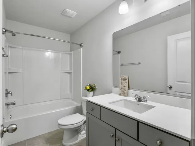 $990,000 | 547 Pontoon Road, Huger, SC 29450