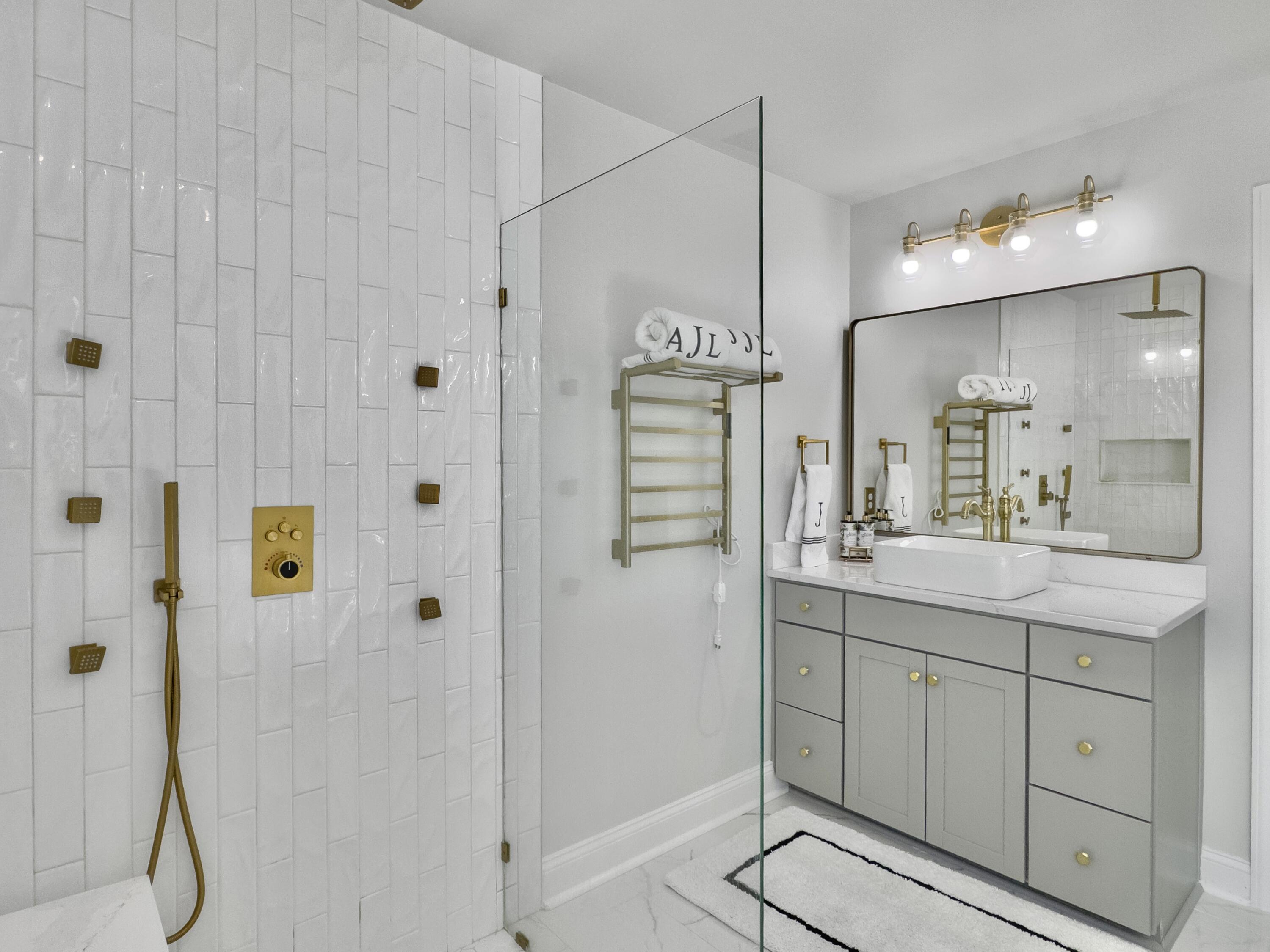 547 Pontoon Road Huger, SC 29450 - Photo 80 of 114 Photo Oct 15 2025, 2 29 04 PM