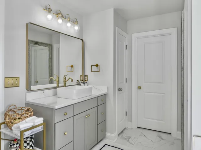 $990,000 | 547 Pontoon Road, Huger, SC 29450