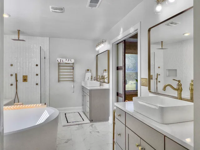 $990,000 | 547 Pontoon Road, Huger, SC 29450