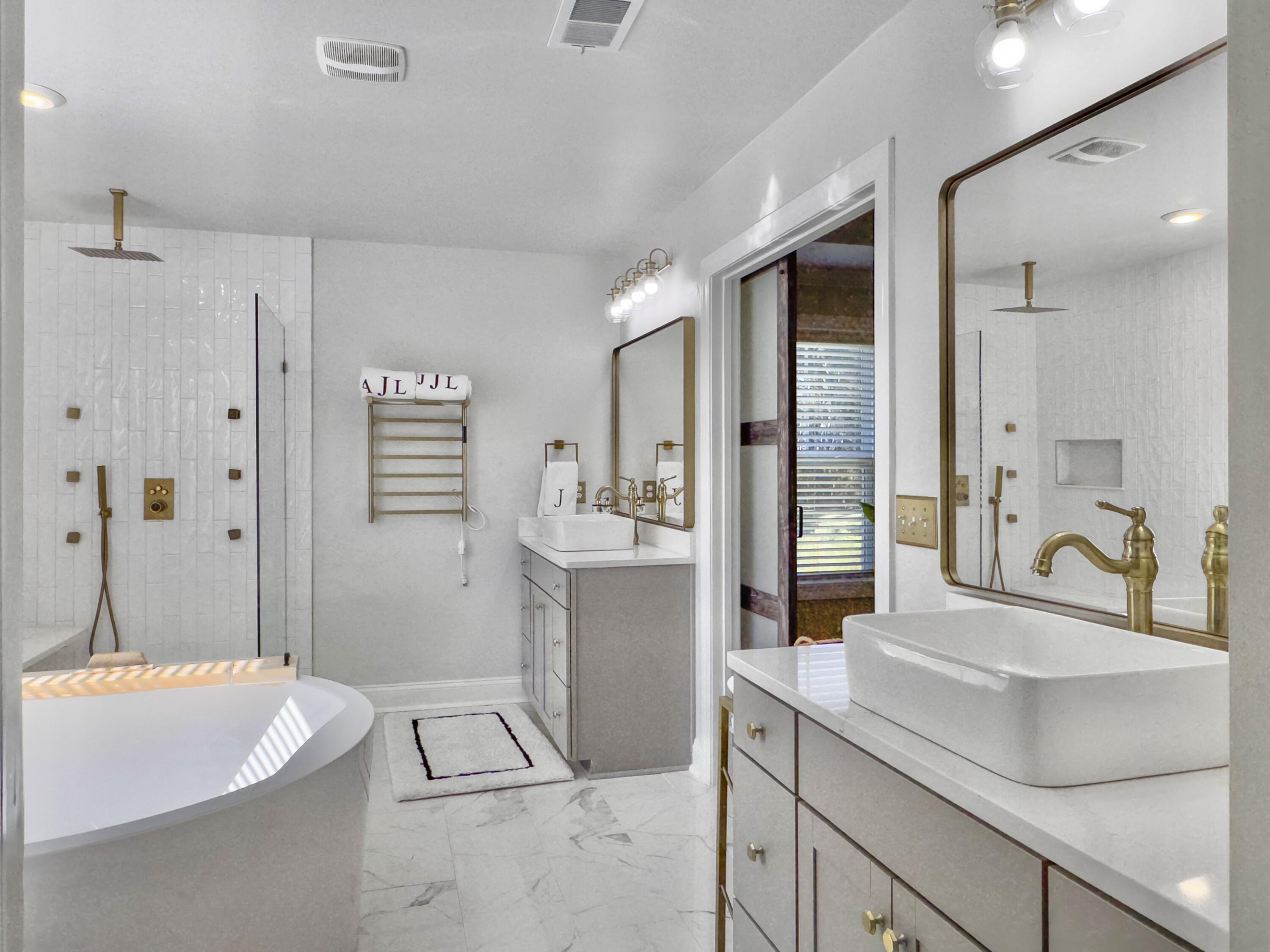 547 Pontoon Road Huger, SC 29450 - Photo 83 of 114 Photo Oct 15 2025, 2 30 26 PM