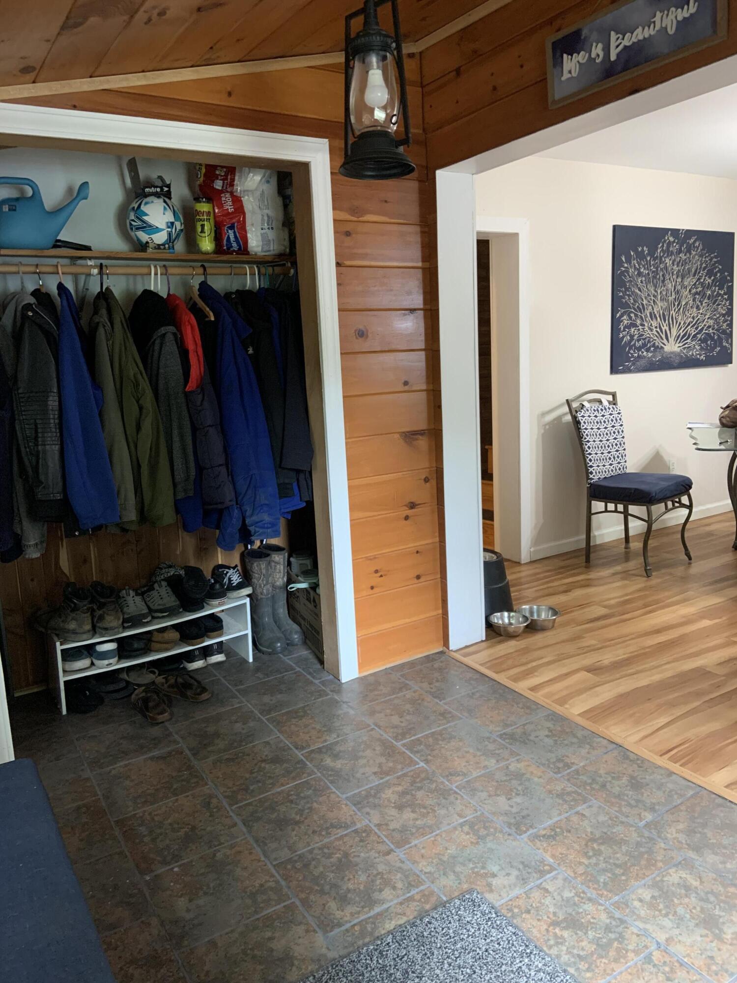 166 W State Rd, Newaygo (16)