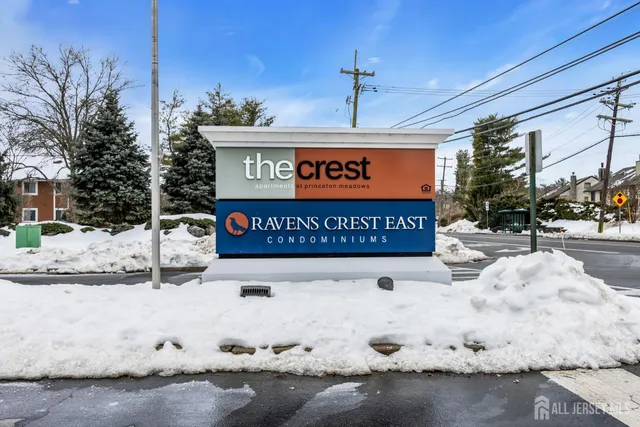 $259,900 | 5017 Ravens Crest Drive, Plainsboro, NJ 08536