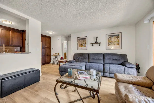 $259,900 | 5017 Ravens Crest Drive, Plainsboro, NJ 08536