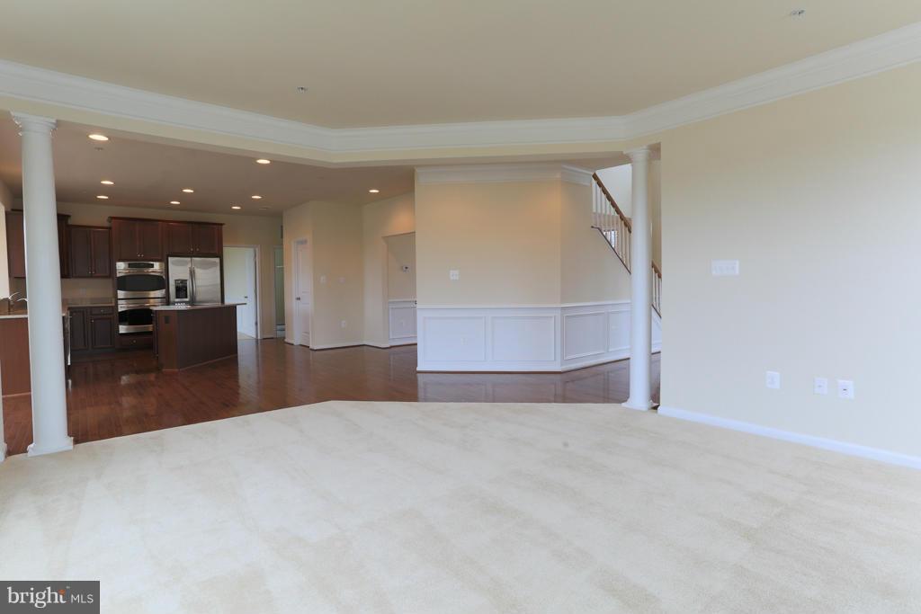 9419 Cross Road Perry Hall, MD 21128 - Photo 7 of 30 Family Room
