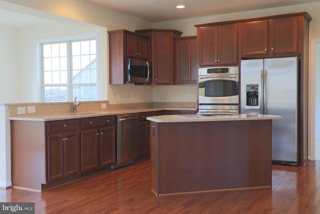9419 Cross Road Perry Hall, MD 21128 - Photo 8 of 30 Kitchen
