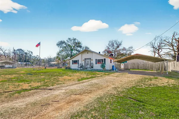 $254,990 | 38241 North Bonnie Lake Drive, Hempstead, TX 77445