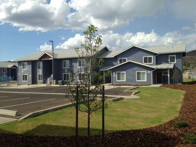 906 Shumway Road, Unit 50 Omak, WA 98841 - Photo 2 of 6