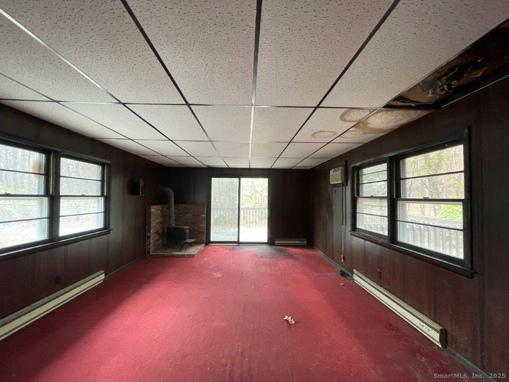 3 Medley Lane Clinton, CT 06413 - Photo 25 of 35 a view of an empty room with a window