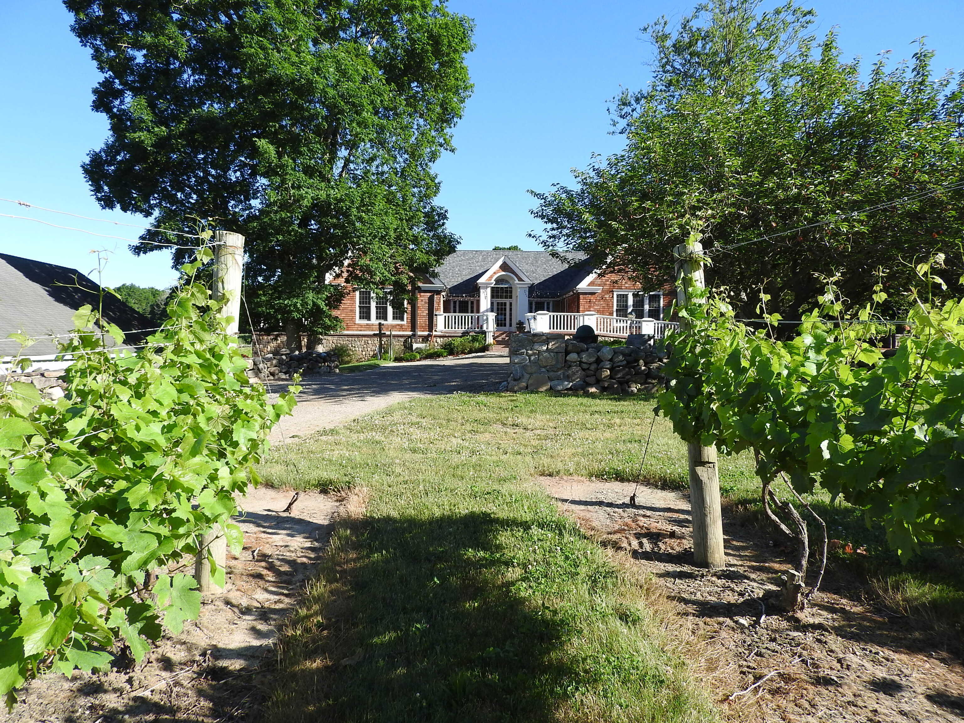 3 Medley Lane Clinton, CT 06413 - Photo 32 of 35 a view of a yard in front of house