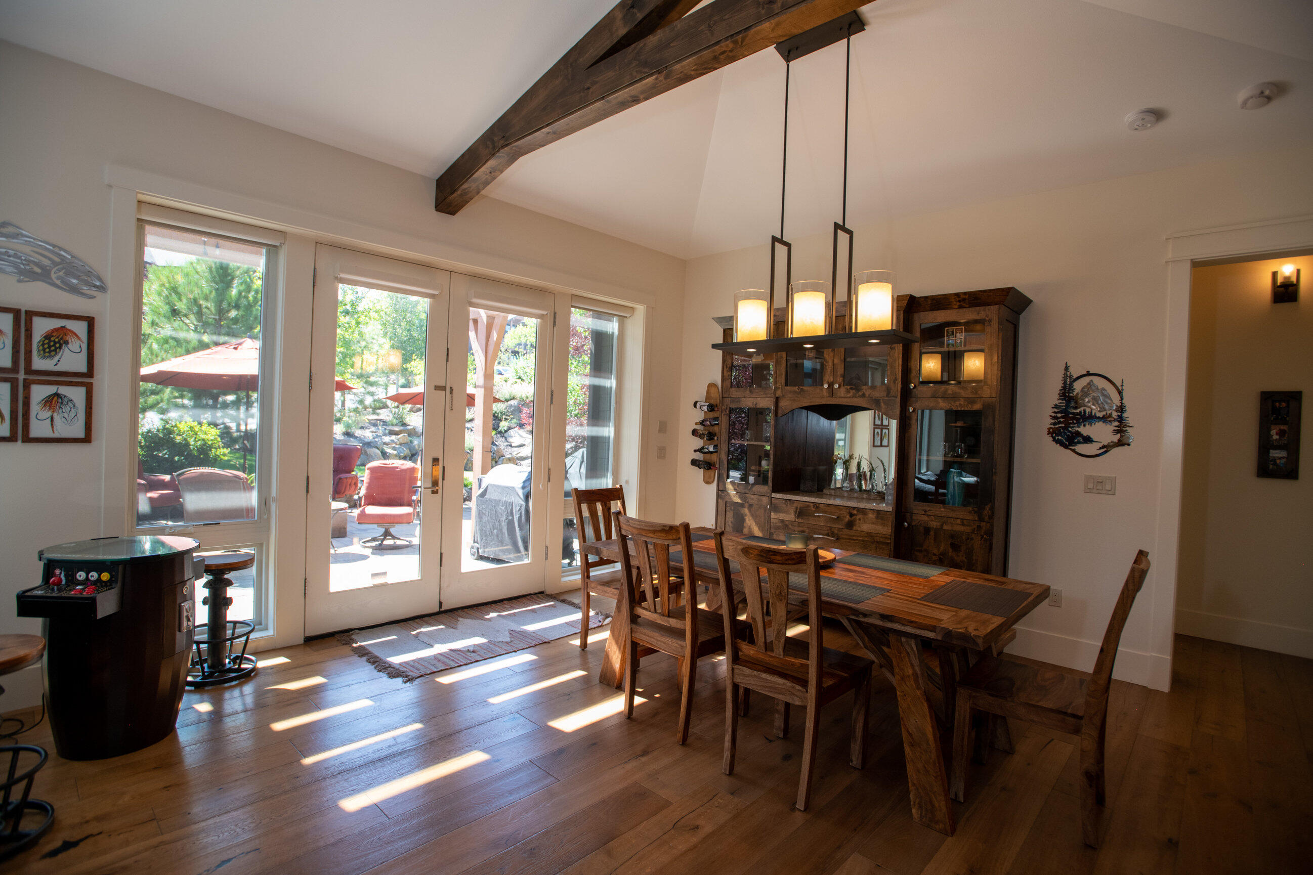 61358 Triple Knot Road Bend, OR 97702 - Photo 11 of 24 Dining Room