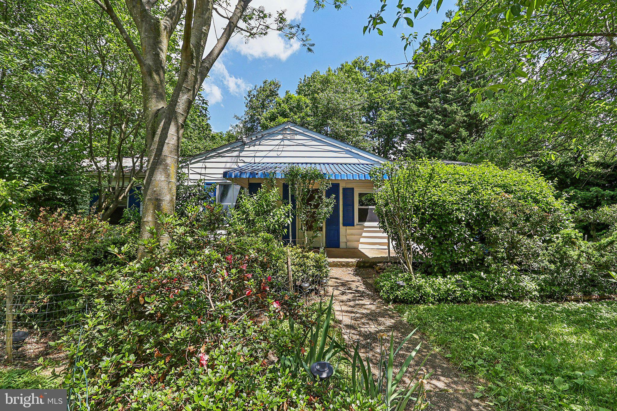 8334 Idylwood Road Vienna, VA 22182 - Photo 1 of 1 Exterior Front View