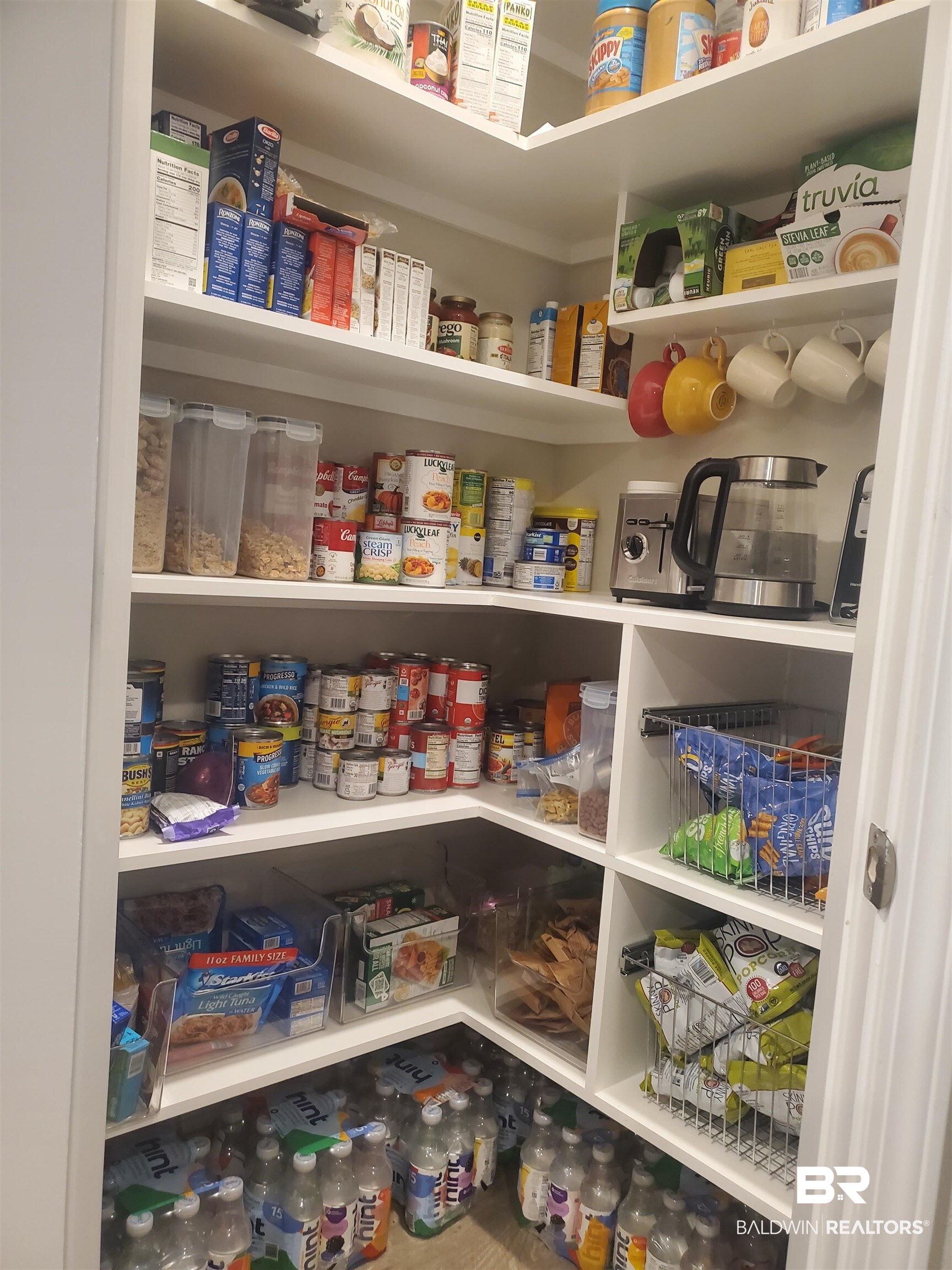 8481 Bronze Lane Foley, AL 36535 - Photo 17 of 42 Kitchen Pantry