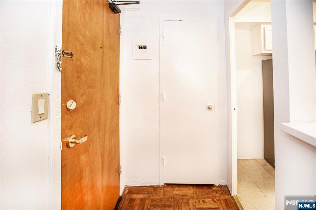 208 Anderson Street, Unit S2F Hackensack, NJ 07601 - Photo 15 of 33