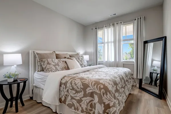 $2,595 | 493 Golden Mdw Lane, Hendersonville, TN 37075