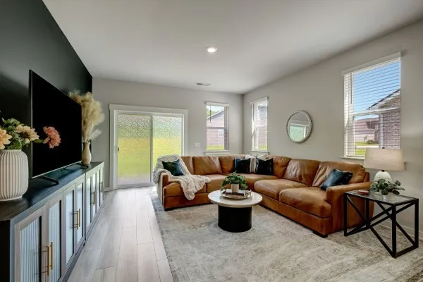 $2,595 | 493 Golden Mdw Lane, Hendersonville, TN 37075